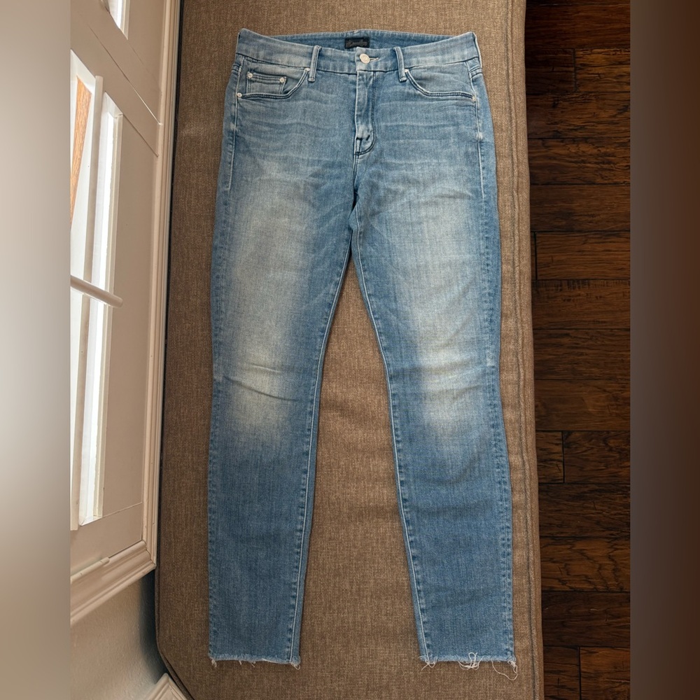 MOTHER Looker Ankle Fray When Sparks Fly Light Wash Jeans Womens Size 27